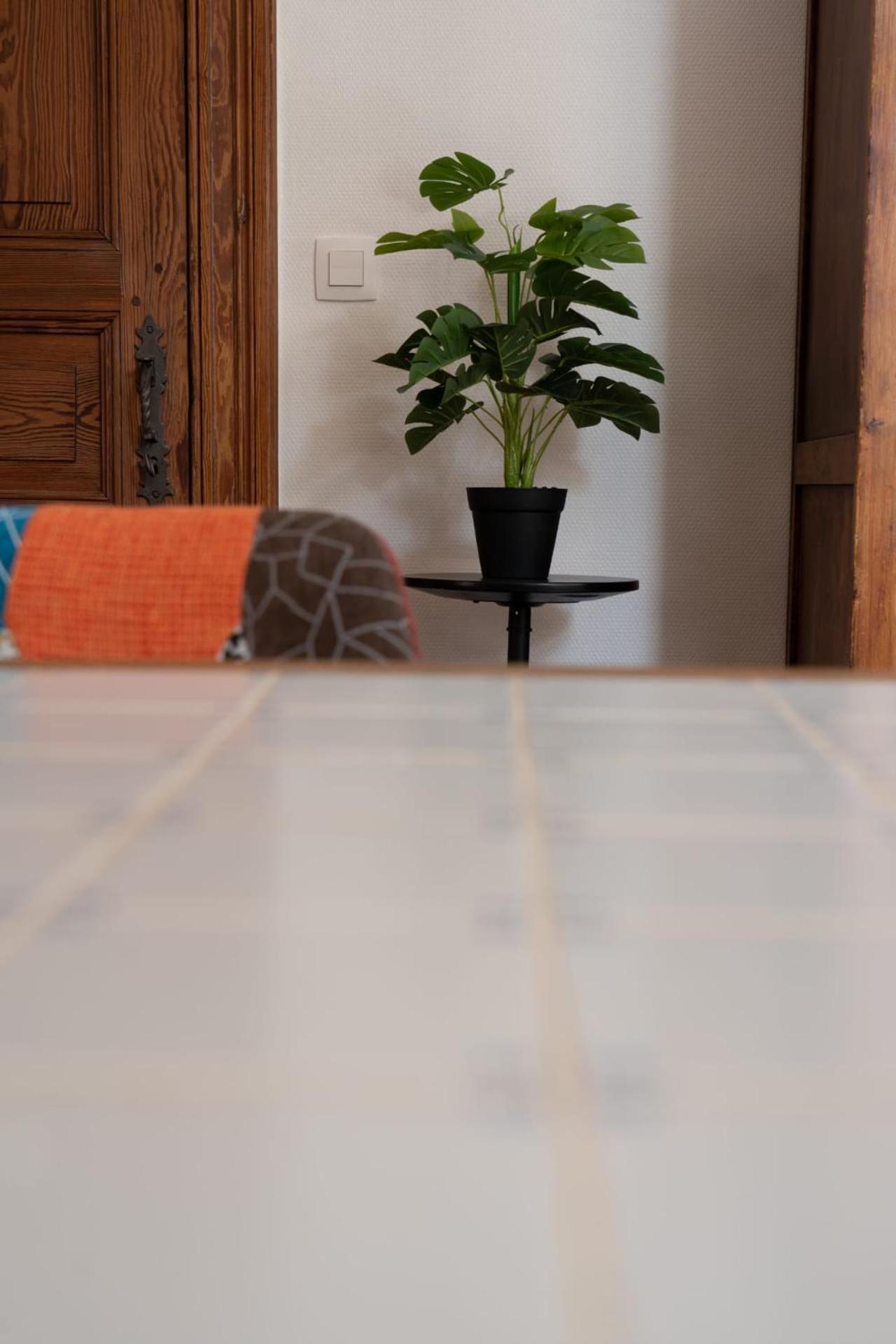 شقة Open Source A L'Entree Du Circuit! ستافيلوت الغرفة الصورة